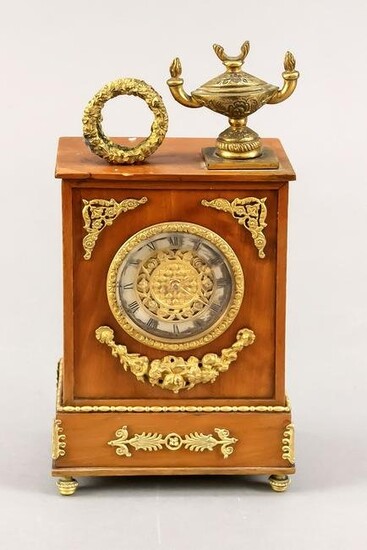 Small wooden table clock in Em