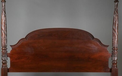 Stickley Williamsburg mahogany bed.