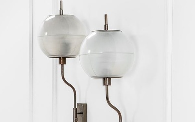 Stilnovo (1946 - 1988), Due lampade da parete