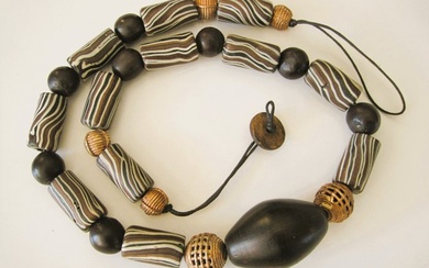 String of beads - Africa (No Reserve Price)