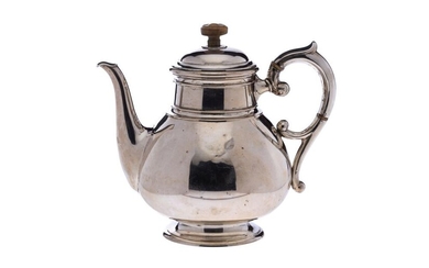 Teapot with wooden purchase | Teekanne mit Holzknauf