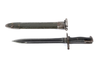 USA Army WWII issue bayonet. With scabbard, bayonet stamped UFH US 1943, total length 40cm