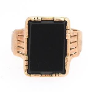 Victorian Gentlemen's Rose Gold and Black Onyx Ring