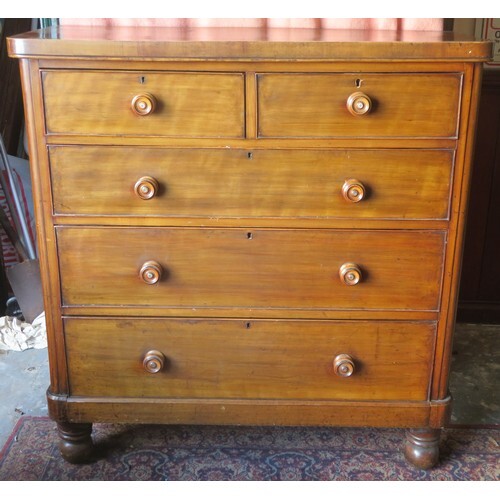 Victorian mahogany two over three chest of drawers. Approx. ...