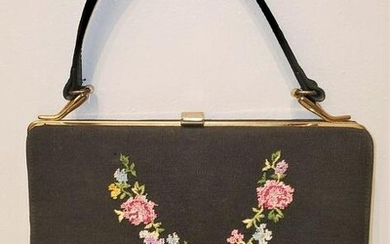 Vintage Embroidered Cluthc/Hand bag