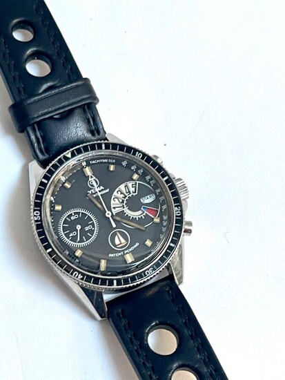 YEMA, Yachtingraf vers 1970 Chronographe de régate en acier lunette noire bidirectionnelle, couronne et fond...