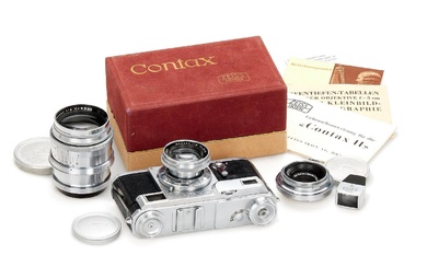 Zeiss Ikon Contax II Outfit