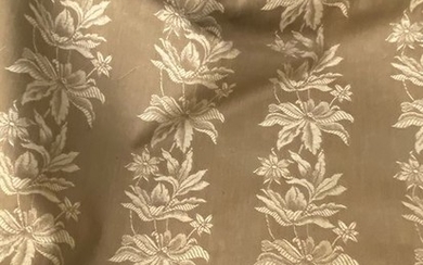 m 8 elegant dove-gray damask fabric San Leucio - Louis XVI - striped floral pattern in cotton blend - Second half 20th century