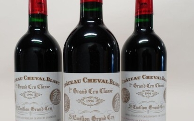 12 bouteilles CHÂTEAU CHEVAL BLANC 1996 1er GCC (A) Saint Emilion Caisse bois d'origine