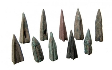 A lot of 10 Roman Republic trilobate arrowheads