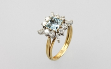 18 kt gold ring with aquamarine and...