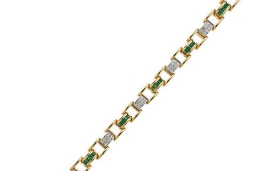 14k Gold Diamond Emerald Link Bracelet