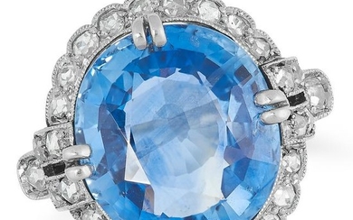 A 9.63 CARATS SAPPHIRE AND DIAMOND CLUSTER RING set