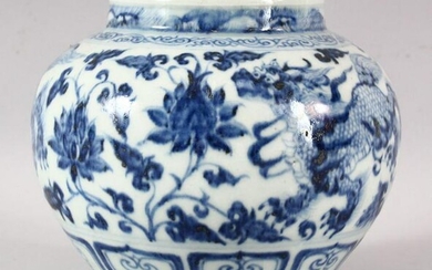 A CHINESE BLUE AND WHITE GLAZED POTTERY VASE, the body