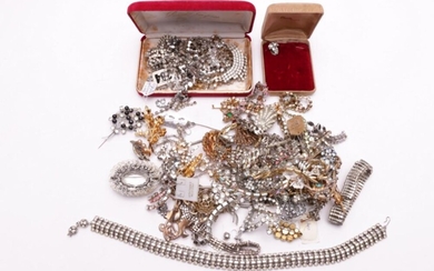 A Collection of Vintage Costume Jewllery Set with Crystals, Diamantes and Pastes