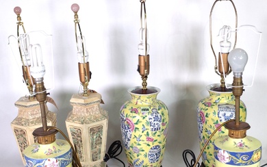 A GROUP OF SIX DECORATIVE TABLE LAMPS (6)