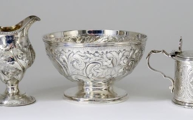 A George III Silver Circular Sugar Bowl, probably London...