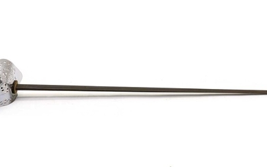 A George V cavalry officer's sabre