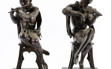 A Good Pair of Spelter Figures of Seated Violin & Flute Players H: 37cm