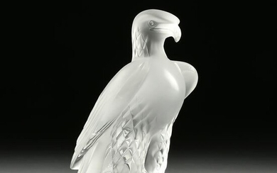 A LALIQUE CRYSTAL"LIBERTY" EAGLE, SIGNED, LATE 20TH