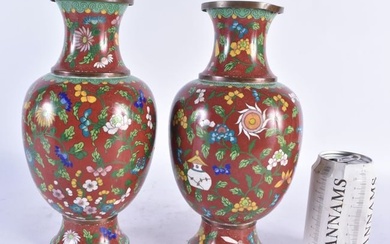 A PAIR OF LATE 19TH CENTURY CHINESE CLOISONNE ENAMEL VASES Late Qing. 27 cm high.