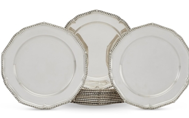 A SET OF TWELVE AMERICAN SILVER PLACE PLATES