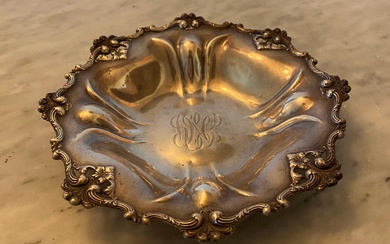 A Sterling Silver Circular Dish with Floral Detail