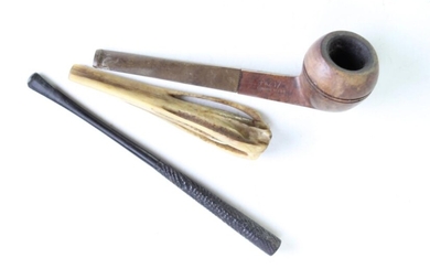 A collection of smoking pipes to include a horn example