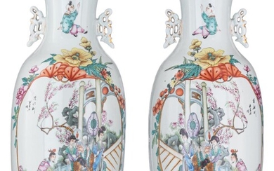 A pair of Chinese famille rose double-side decorated...