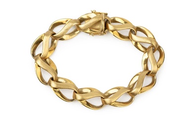 An 18ct yellow gold bracelet, composed of oval twist curb...