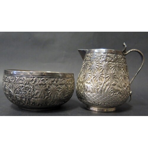 An Indian Silver Sugar Bowl (11cm diam.) and Milk Jug, 273g