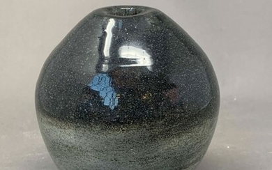 André THURET (1898-1965) Vase en verre modelé... - Lot 50 - Delon - Hoebanx