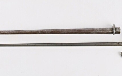 Baïonnette LEBEL modèle 1886, lame cruciforme... - Lot 50 - Vasari Auction