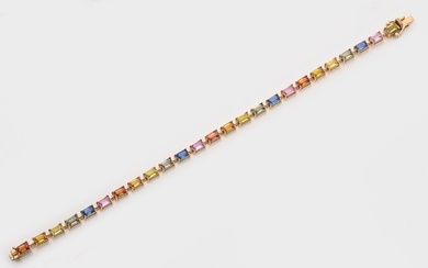 Bracelet arc-en-ciel de saphirs en or rose, taille 750. Linéaire serti de saphirs orange, jaunes,...