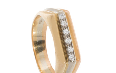 Cartier style ring in 18k tricolor gold and diamonds.
