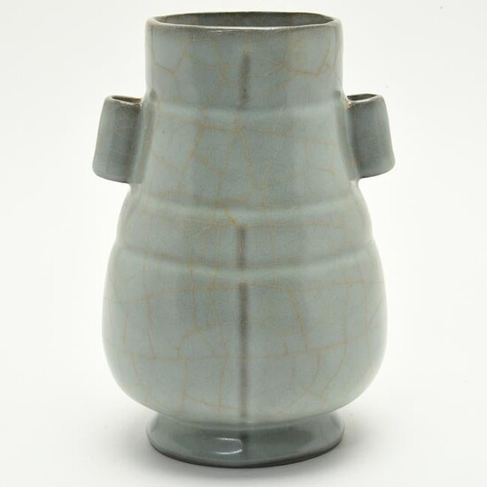 Chinese Guan-Type Archaic 'Hu' Vase