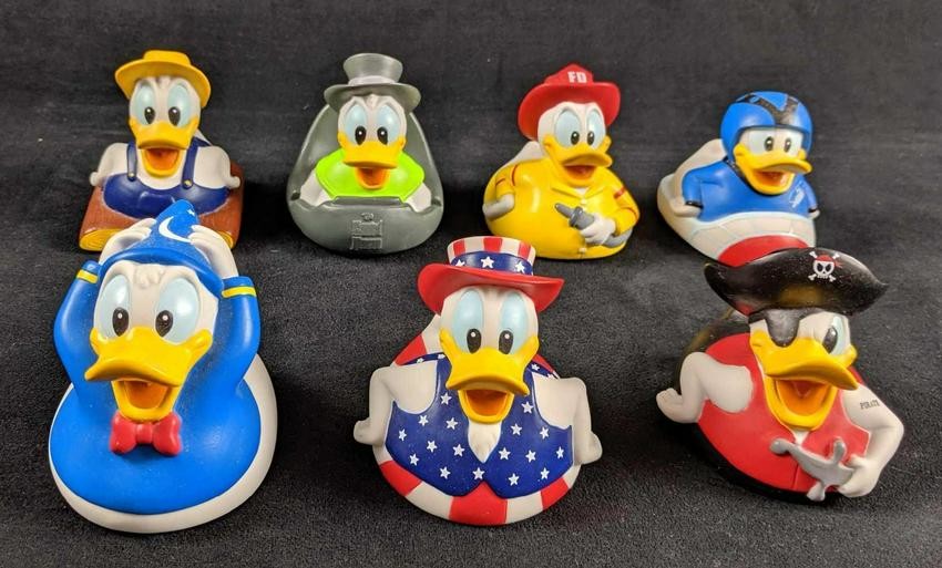 Disney Flock Of Rubber Donald Duck Duckies Lot Of Six