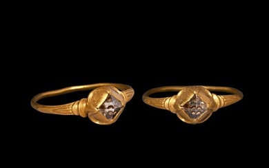 Elizabethan Period Gold Ring with Polished Natural Diamond Crystal