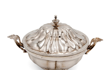 Equelle francese in argento, metà del XVIII secolo