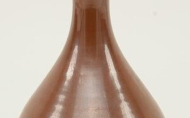 Iron Rust Glazed Pear-shaped Vase (yuhuchunping)