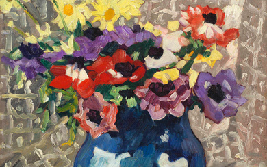 LOUIS VALTAT (1869-1952) Anémones et marguerites au vase bleu