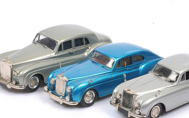MODEL CARS, 3 pcs, metal, inter alia Bentley R Continental, different manufacturers, scale 1:43.