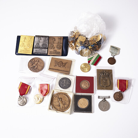 Medals and commemorative coins Medaljer och minnesmynt
