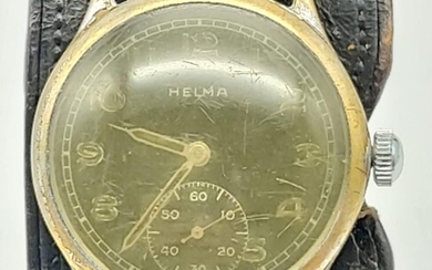 Montre-bracelet "Helma" de l'armée allemande de la Seconde Guerre mondiale. Marquée D.H pour Deutsch Heer....