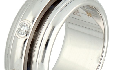 No Reserve - Piaget 18K witgouden Possession ring bezet met diamant en saffier.