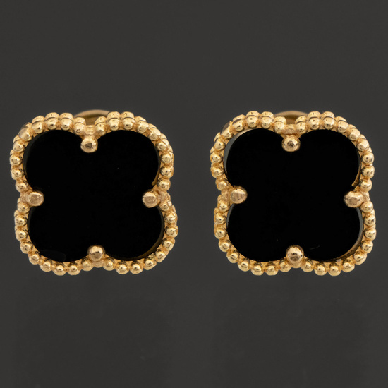Pair of Van Cleef style earrings in 18kt yellow gold...