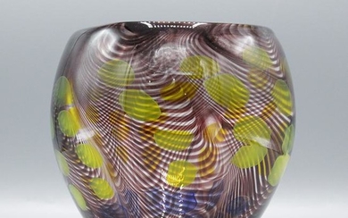 Quality Studio Art Glass Bowl Internal Peacock Feather