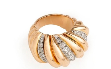 RENE BOIVIN, 18K(750/°°) yellow gold ring with large...