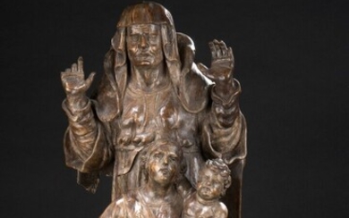 Sainte Anne Trinitaire en noyer sculpté.... - Lot 50 - Oger - Blanchet