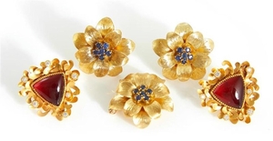 Tiffany & Co sapphire and gold earring and brooch set (5pcs)